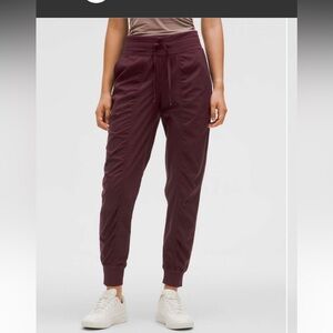 Lululemon Sz 10 Dance Studio Mid-Rise Jogger Burgundy athletic Athleisure Travel